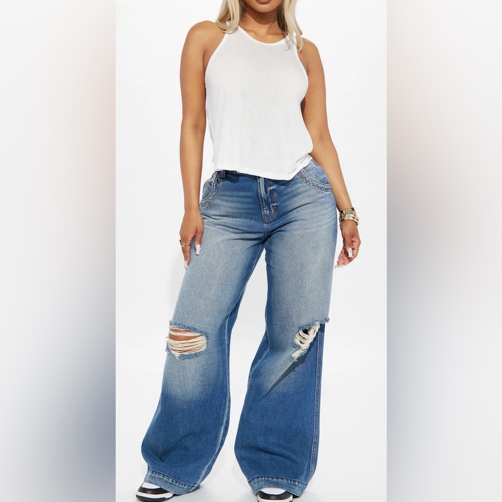 🔥 NWT Women's Blue Wide Leg Barrel Jeans 💙✨